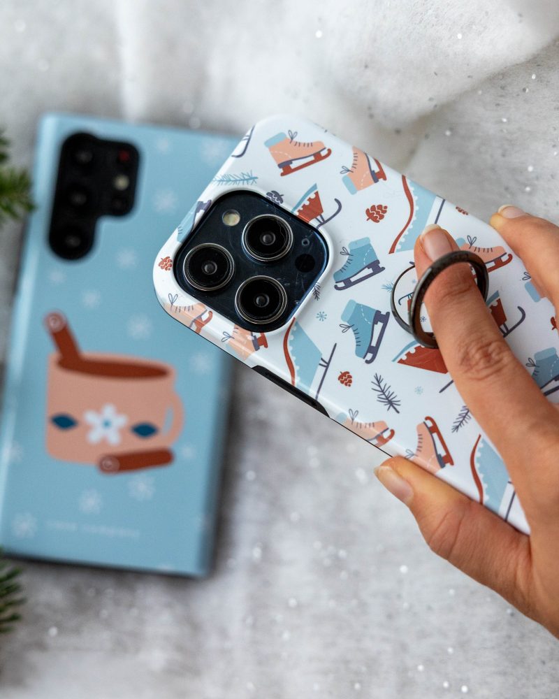 Huse de telefon cu un suport cu inel