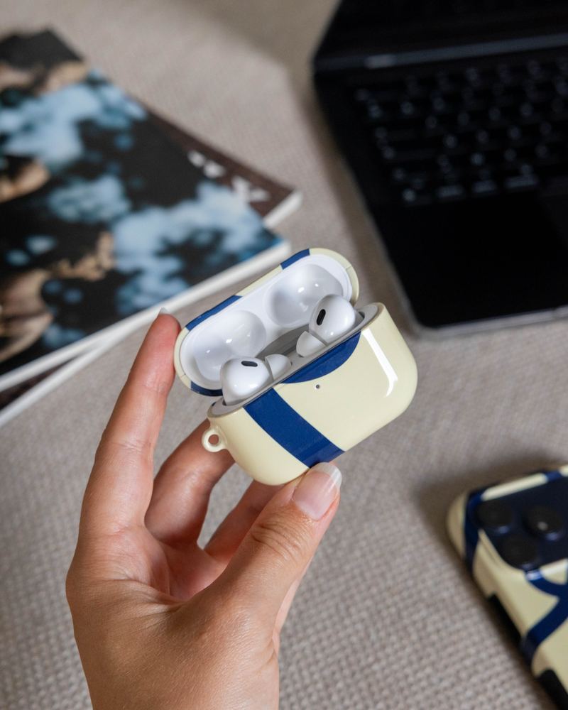 Husă AirPods CaseCompany